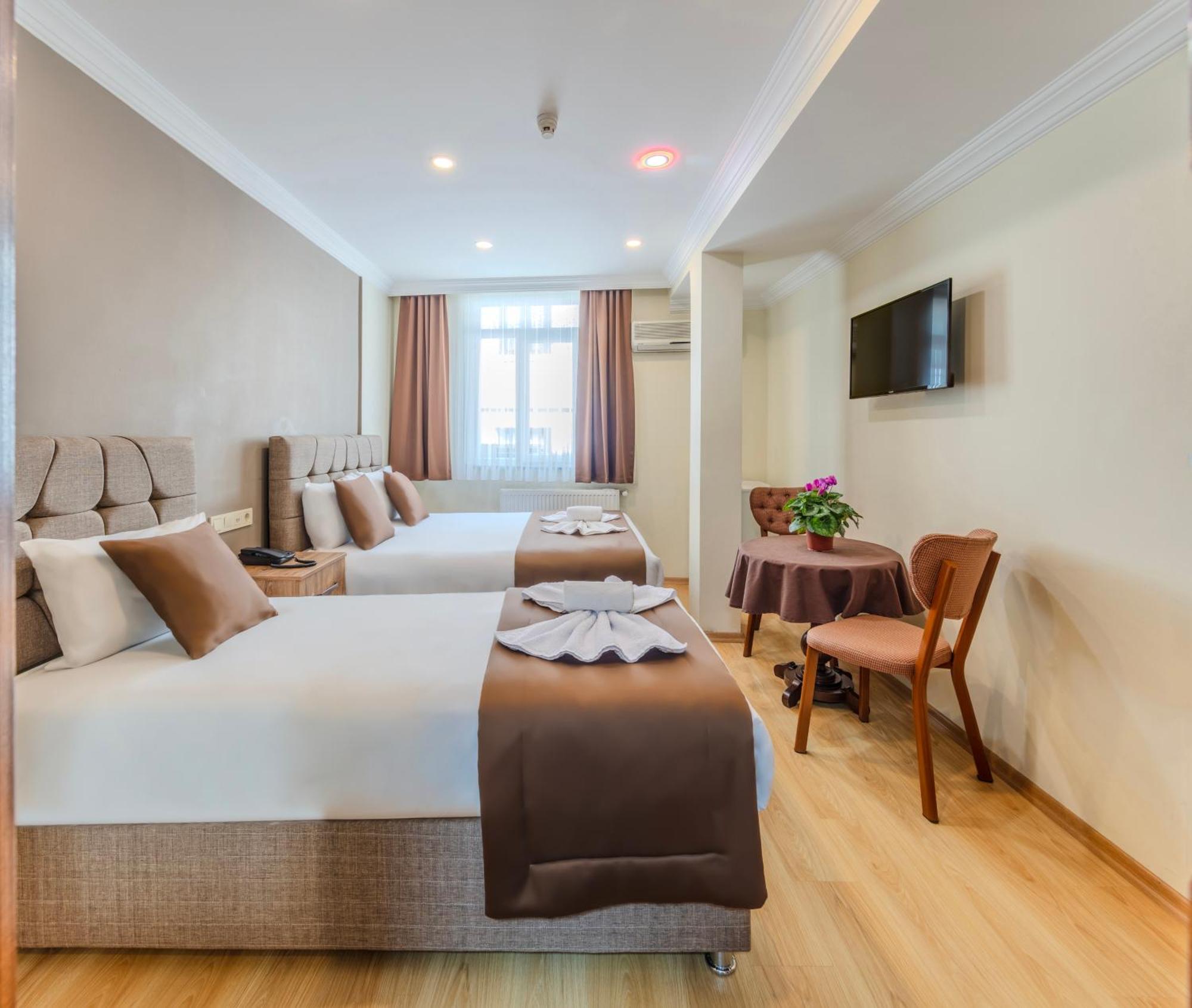 Hotel Silviya Istanbul Exterior photo
