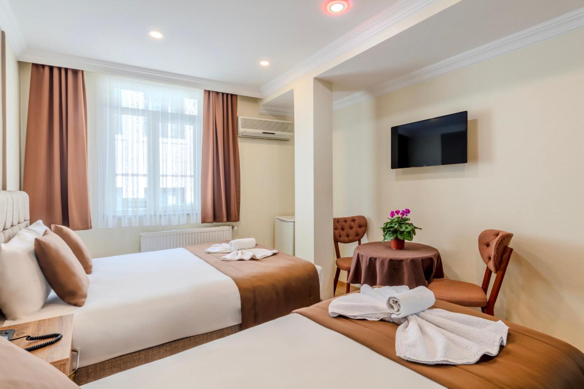 Hotel Silviya Istanbul Exterior photo