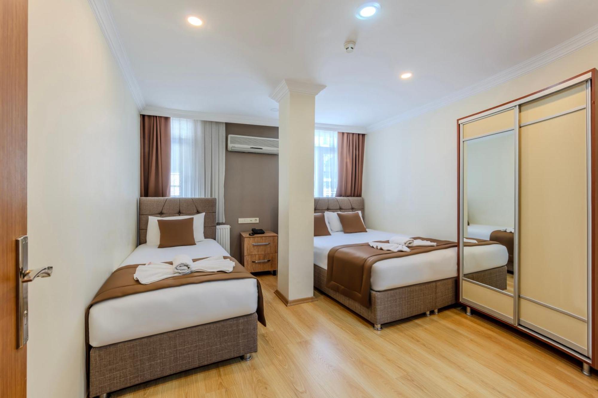 Hotel Silviya Istanbul Exterior photo